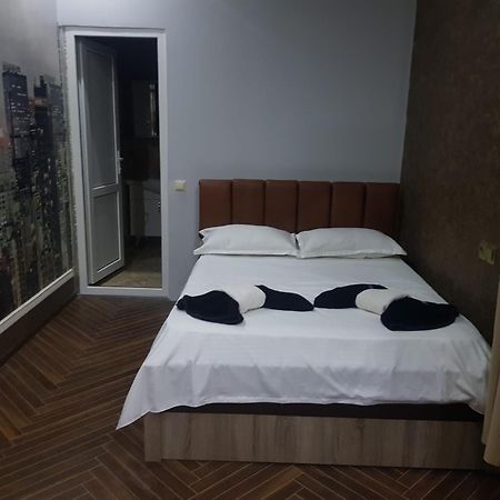 Apartamento Гостевой Дом Поти Exterior foto